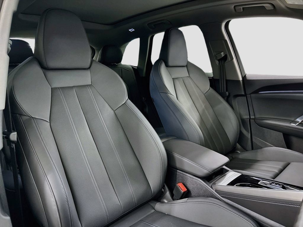 New 2026 Audi Q5 Premium Plus AWD/4WD image 15