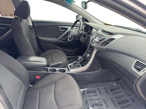 Used 2016 Hyundai Elantra Value Edition image 15