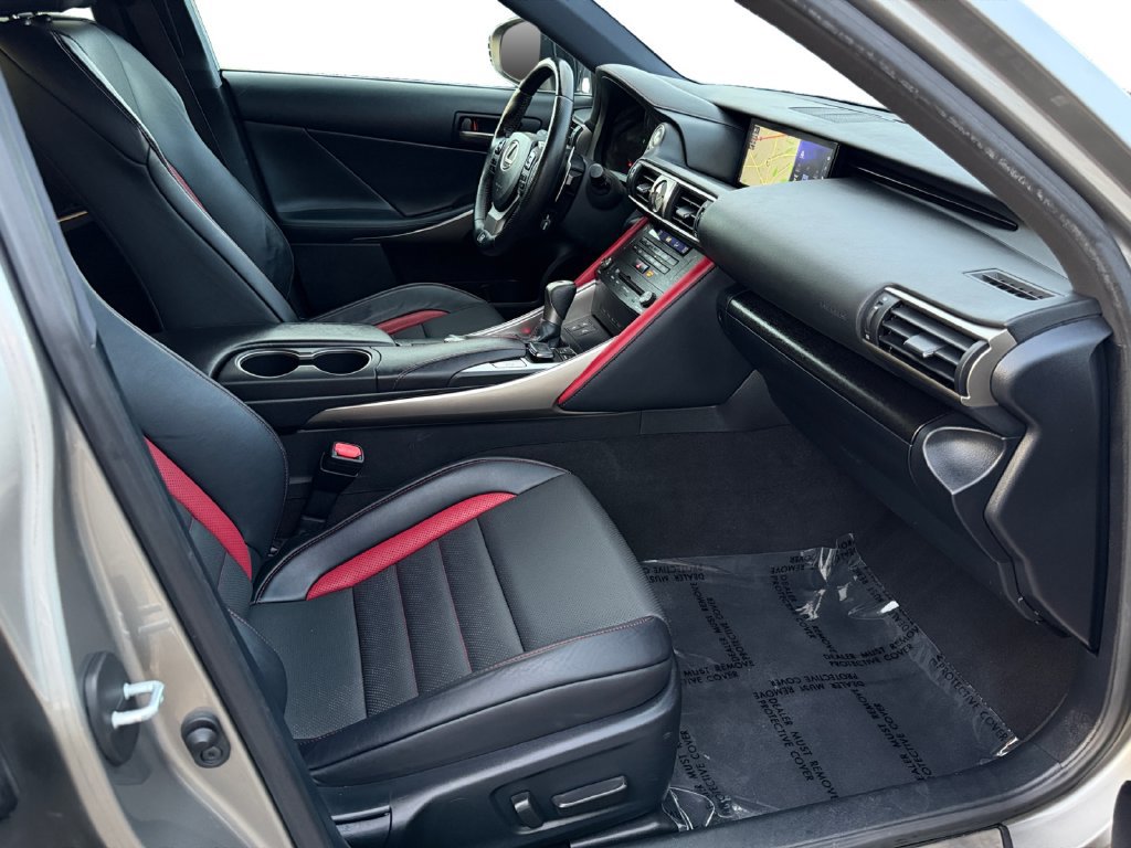 Used 2019 Lexus IS 300 AWD image 8