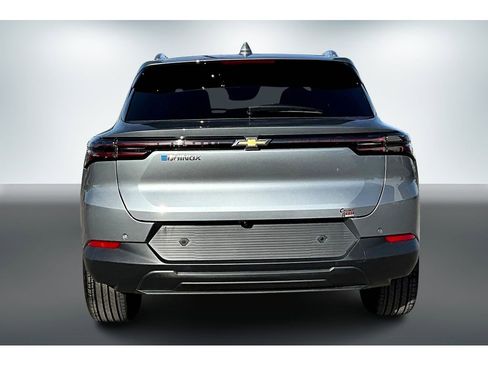 New 2026 Chevrolet Equinox EV LT image 4