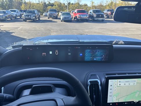 New 2025 Ford Expedition Max Platinum w/ Stealth Performance Package image 30