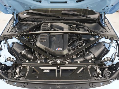 Used 2024 BMW M2 RWD image 30