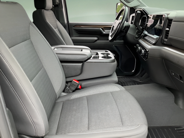 Used 2024 Chevrolet Silverado 2500 LT AWD/4WD image 17