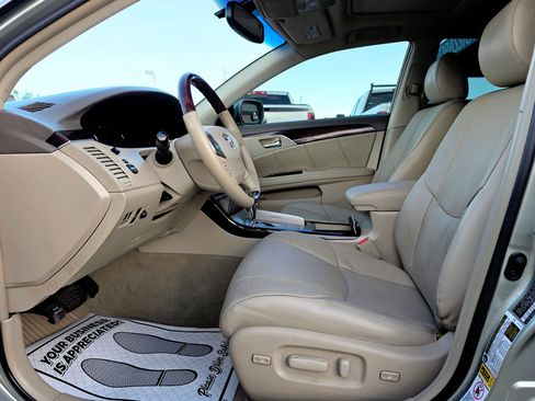 Used 2008 Toyota Avalon Limited FWD image 38