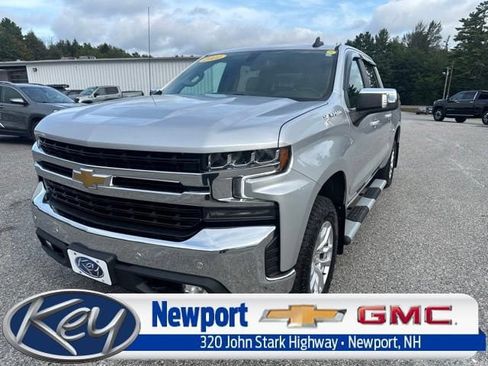 Used 2021 Chevrolet Silverado 1500 LT w/ Convenience Package II AWD/4WD image 1