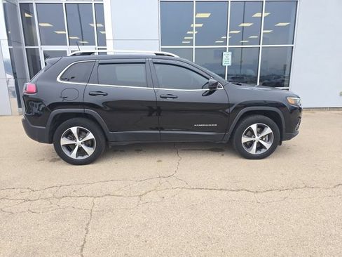 Used 2020 Jeep Cherokee Limited AWD/4WD image 4