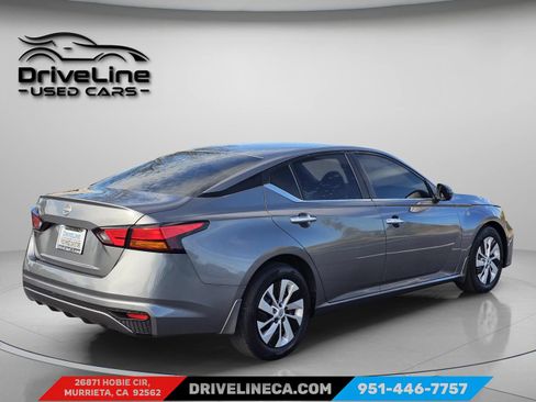Used 2023 Nissan Altima 2.5 S FWD image 8