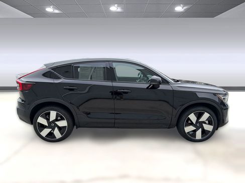 Certified 2023 Volvo C40 P8 Recharge Ultimate image 8