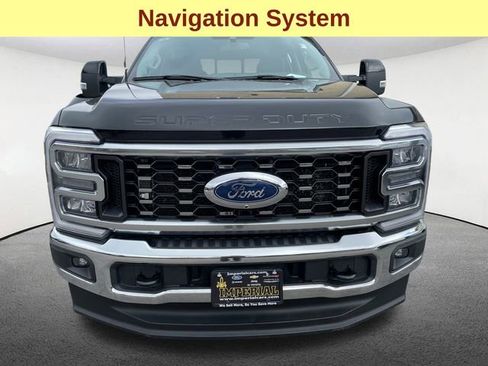 Used 2023 Ford F350 Lariat image 4