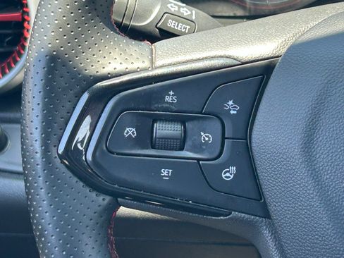 Certified 2024 Chevrolet Trax RS w/ Driver Confidence Package FWD image 23