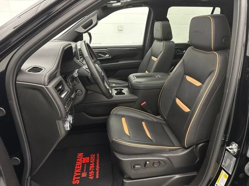 Used 2024 GMC Yukon AT4 w/ Technology Package AWD/4WD image 22