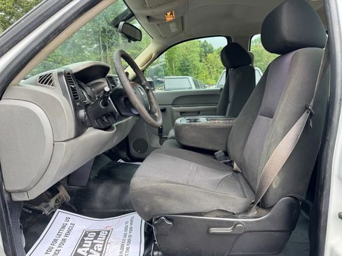 Used 2012 Chevrolet Silverado 3500 W/T image 15