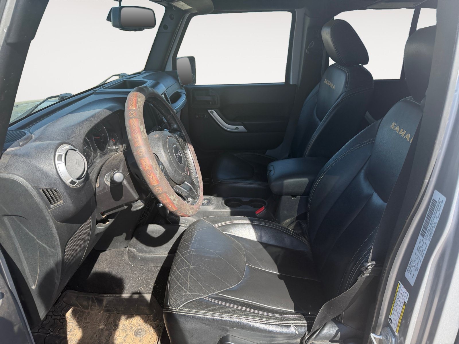 Used 2015 Jeep Wrangler Unlimited Sahara AWD/4WD image 9