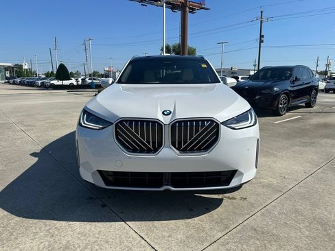 New 2026 BMW X3 xDrive30i w/ Convenience Package AWD/4WD image 2