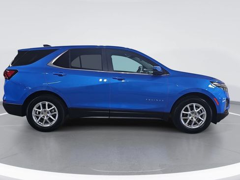 Certified 2024 Chevrolet Equinox LT w/ LPO, Floor Liner Package FWD image 2
