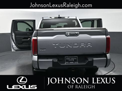 Used 2024 Toyota Tundra Limited AWD/4WD image 35