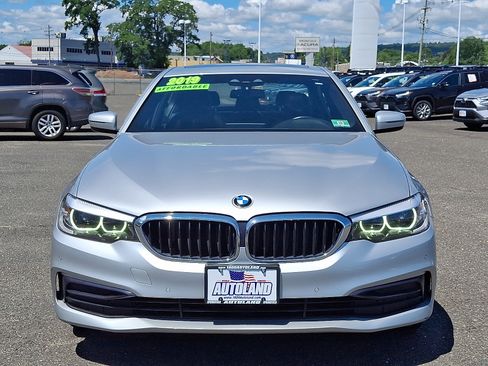 Used 2019 BMW 530i xDrive w/ Convenience Package AWD/4WD image 2