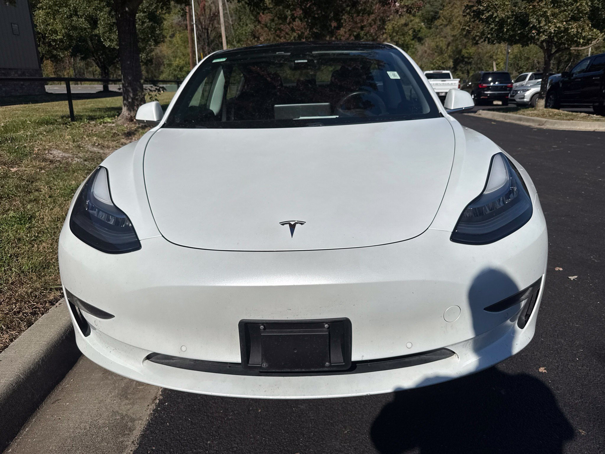 Used 2018 Tesla Model 3 Long Range RWD image 2