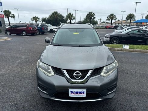 Used 2015 Nissan Rogue SV w/ SV Premium Package FWD image 6