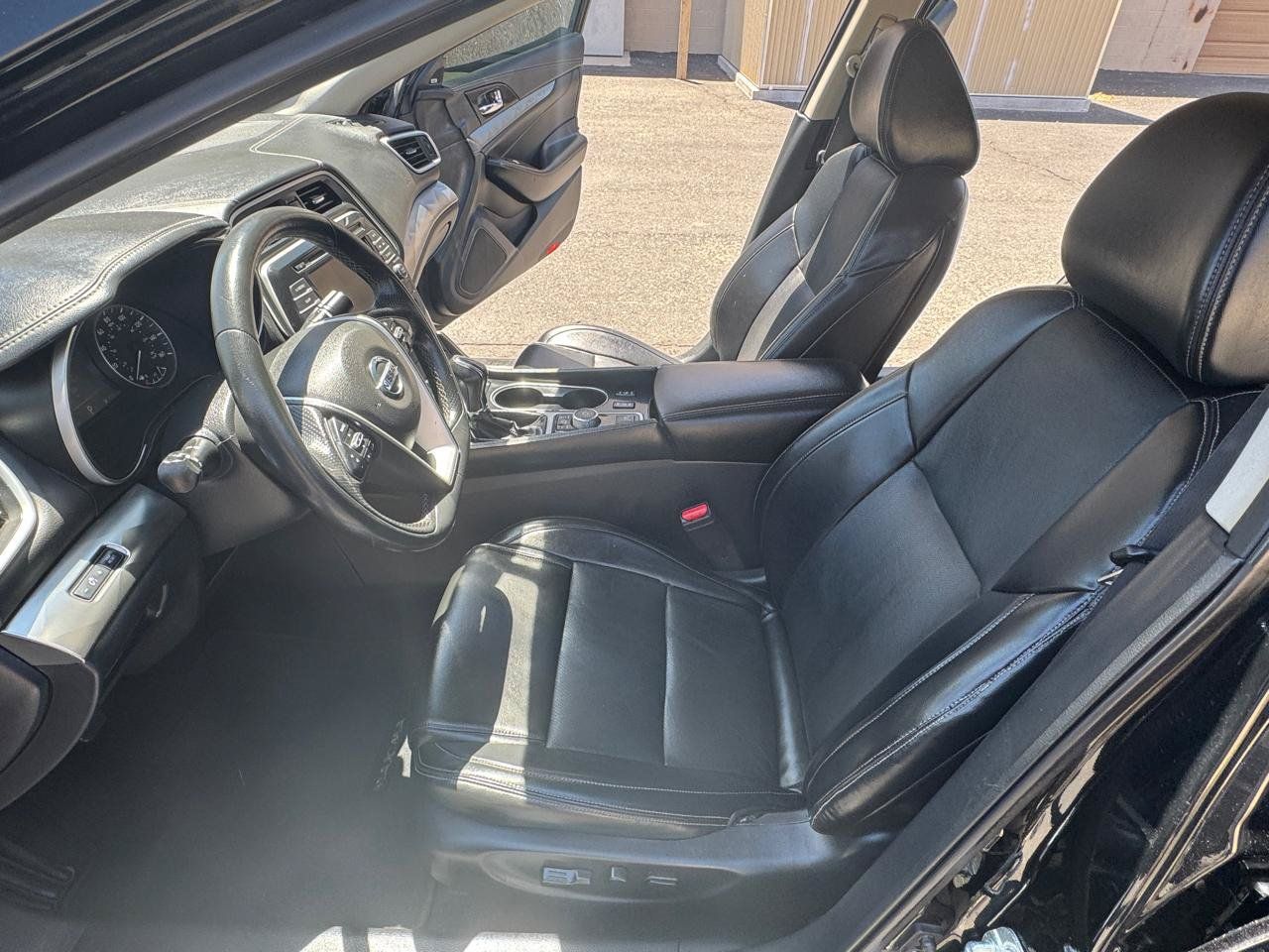 Used 2019 Nissan Maxima 3.5 SL w/ Floor Mat Group FWD image 16