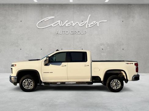 Used 2025 Chevrolet Silverado 2500 LT w/ Convenience Package image 13