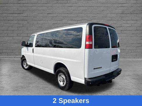 Used 2017 Chevrolet Express 2500 LS RWD image 6