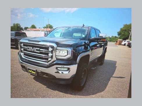 Used 2017 GMC Sierra 1500 SLT w/ SLT Premium Package AWD/4WD image 1