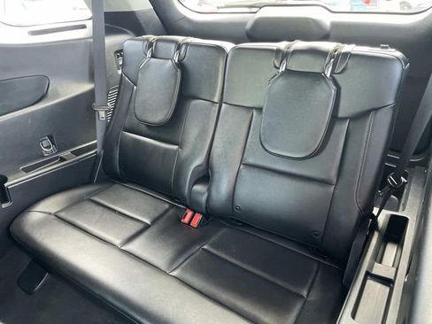 Certified 2023 Ford Explorer Limited w/ Equipment Group 301A image 32