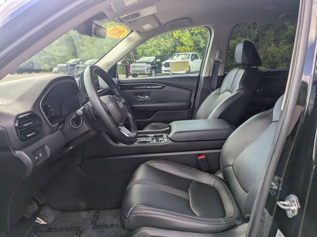 Used 2025 Honda Pilot EX-L image 15
