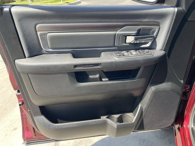 Used 2024 RAM 1500 Classic SLT AWD/4WD image 19