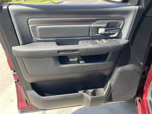 Used 2024 RAM 1500 Classic SLT AWD/4WD image 19