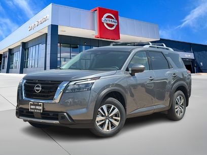 New 2025 Nissan Pathfinder SL