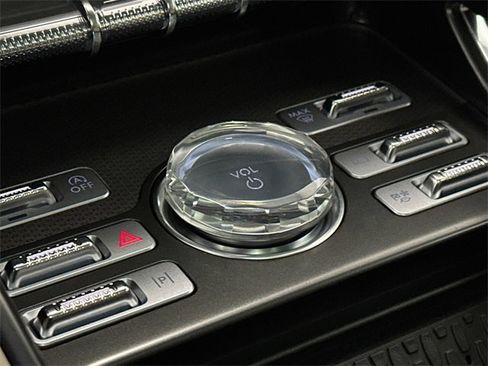 Used 2024 Lincoln Nautilus Premier w/ Equipment Group 102A image 30