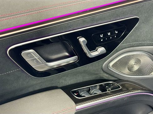 Used 2022 Mercedes-Benz EQS AMG 4MATIC image 23