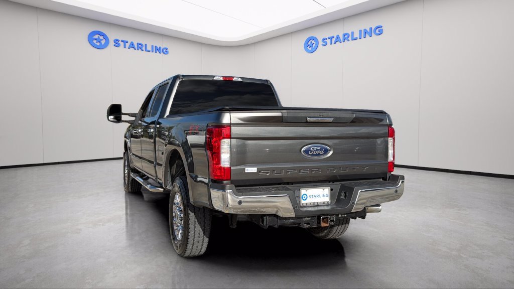 Used 2018 Ford F250 XLT w/ XLT Premium Package AWD/4WD image 6
