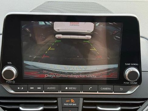 New 2025 Nissan Altima 2.5 SR image 29