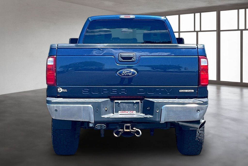 Used 2016 Ford F250 XLT w/ Snow Plow Prep Package AWD/4WD image 4