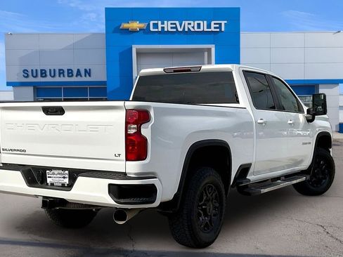 Used 2023 Chevrolet Silverado 2500 LT w/ Convenience Package image 2