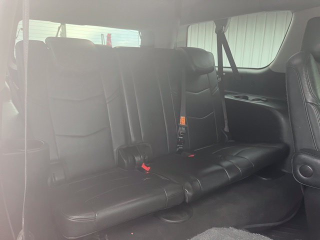 Used 2019 Cadillac Escalade ESV Luxury AWD/4WD image 33