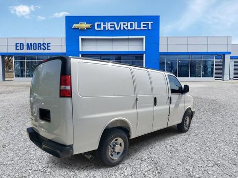 New 2026 Chevrolet Express 2500 RWD image 3