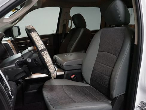 Used 2019 RAM 1500 Big Horn RWD image 6