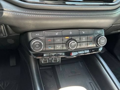 Used 2022 Dodge Durango GT AWD/4WD image 30