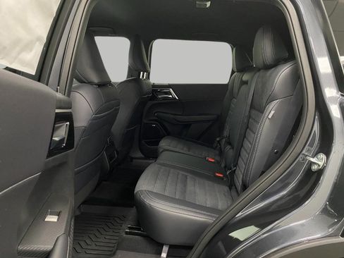 New 2026 Mitsubishi Outlander LE AWD/4WD image 60