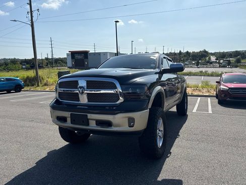 Used 2016 RAM 1500 Laramie Longhorn w/ Convenience Group AWD/4WD image 5
