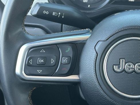 Used 2024 Jeep Wrangler Unlimited Sahara AWD/4WD image 25