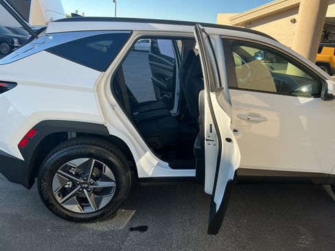 New 2026 Hyundai Tucson SEL AWD/4WD image 15