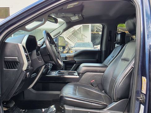 Used 2018 Ford F250 Lariat w/ Lariat Ultimate Package AWD/4WD image 11