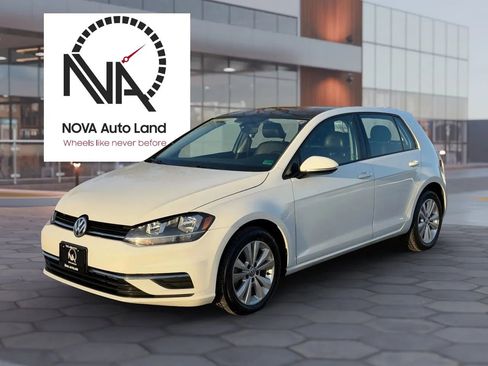 Used 2020 Volkswagen Golf 4-Door image 5