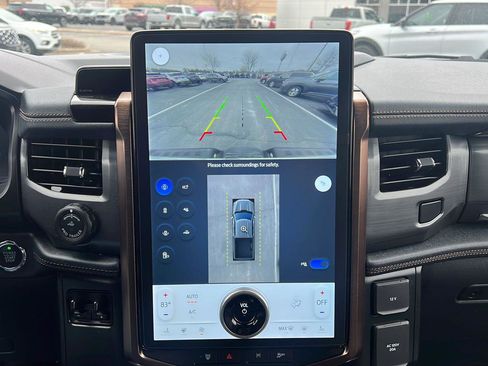 Used 2022 Ford F150 Lightning Lariat w/ Equipment Group 511A High image 25