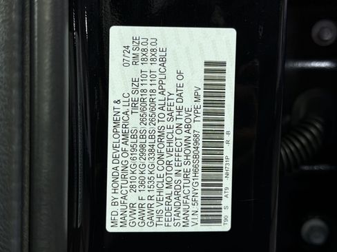 Used 2025 Honda Pilot TrailSport image 39